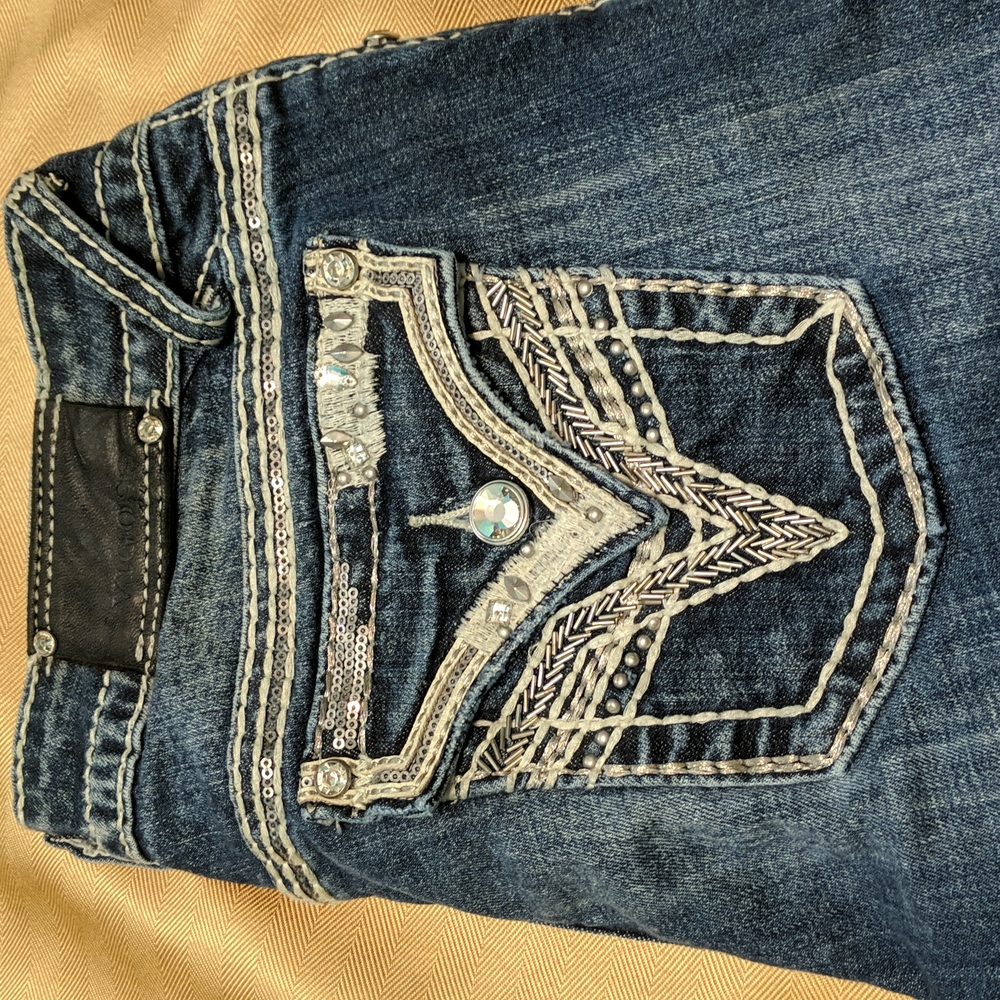 💎Blinged out Vigoss cut off capris💎